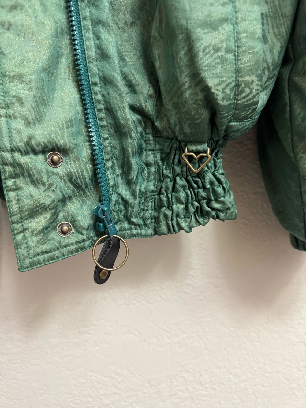 Obermeyer vintage Forest Green Bomber Jacket with Black Faux Fur Collar - Picture 4 of 9